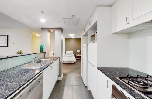St. Leonards Apartment | ATCH9 - St Leonards Atchison St