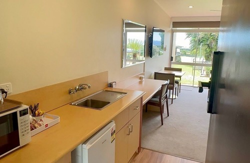 Atherton Hotel | Atherton Motel
