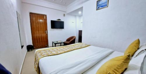Mahipalpur House | Atlas Inn Stay Near IGI Airport T3