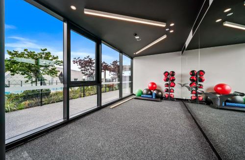 Perth Central Business District Apartment | Aurora City Center Executive Apartment Perth CBD-Pool & Gym &Parking-Adjacent RAC