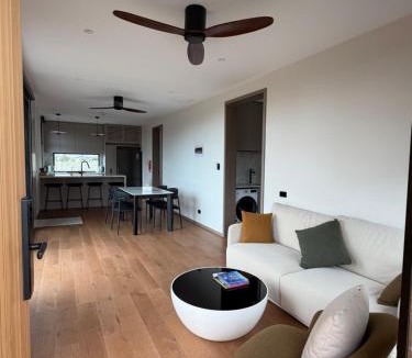 Middleton House | AUTRA Resort Middleton