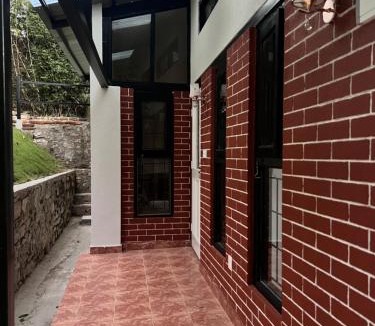 Burhanilkantha House | Avocado Accommodations - Tiny Cottages