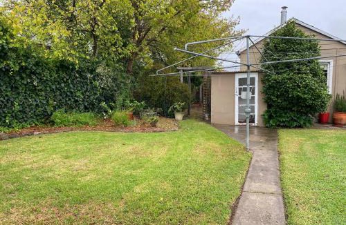 Tenterfield House | Awen Cottage