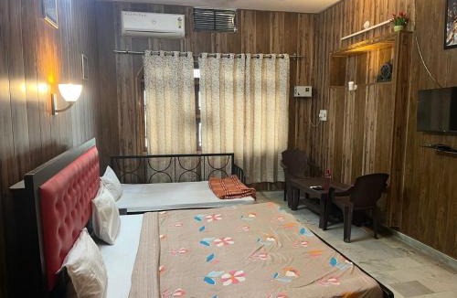 Varanasi Hotel | Baba Paying Guest House