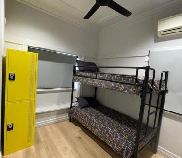 Petrie Terrace Hostel | Banana Backpackers