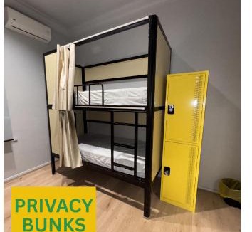 Petrie Terrace Hostel | Banana Backpackers