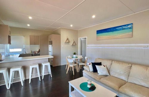 Vincentia House | Barefoot and Beach Bound by Book Jervis Bay
