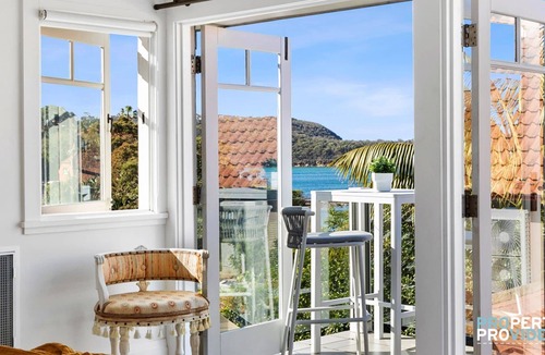 Mosman House | Barefoot at Balmoral. 100m from Balmoral Beach