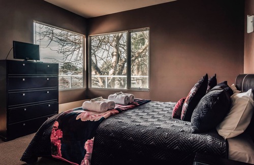 Tanunda Apartment | Barossa Apartments complete experience - 16 guests