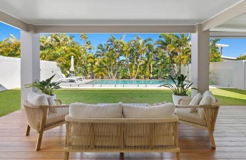 Kingscliff House | Barrels - Beachside home located in Salt Village
