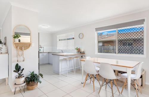Pialba House | Bay Breeze - Easygoing Beachside Living for Families