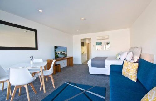 Lorne Apartment | Bay View Ocean Views