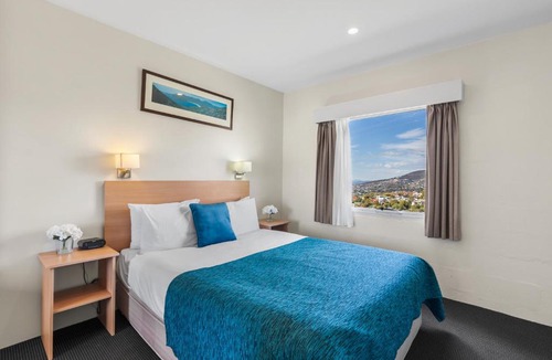 West Hobart Apartment | Bay View Villas