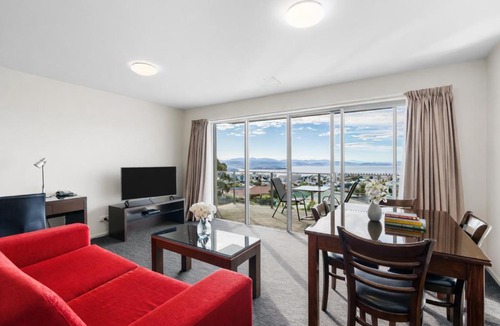 West Hobart Apartment | Bay View Villas