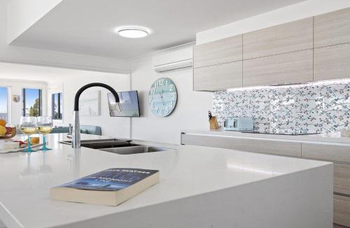 Callala Bay House | Bay Views
