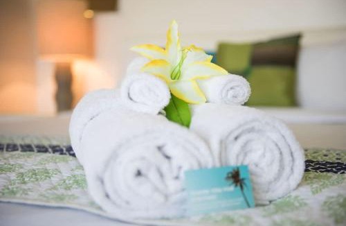 Shute Harbour Apartment | Baybliss Escape #4 - Adults Only