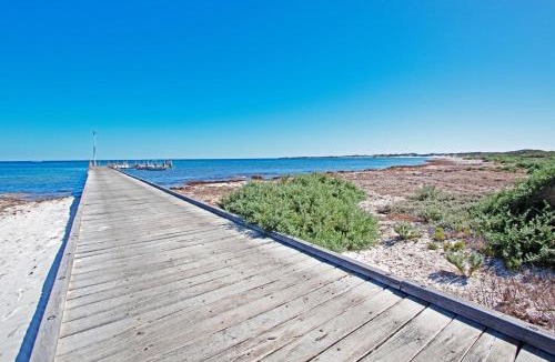 Green Head House | Bayside Escape