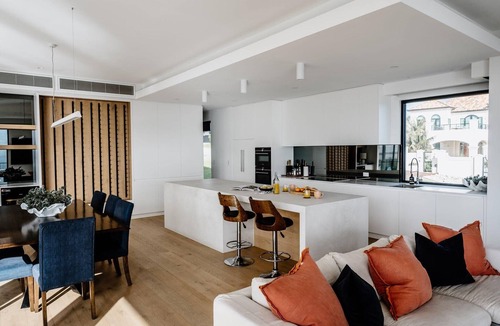 Mount Martha House | Bayview Luxe Entertainer | Pool & World Class View
