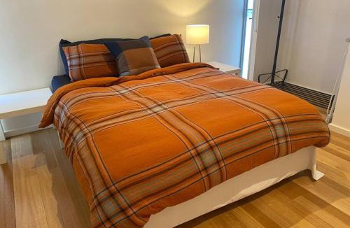 North Beach House | Bayview Retreat - Esplanade home w wifi