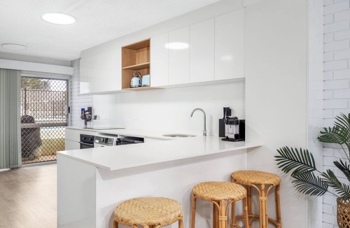 Yeppoon Hotel | Bayview Tower