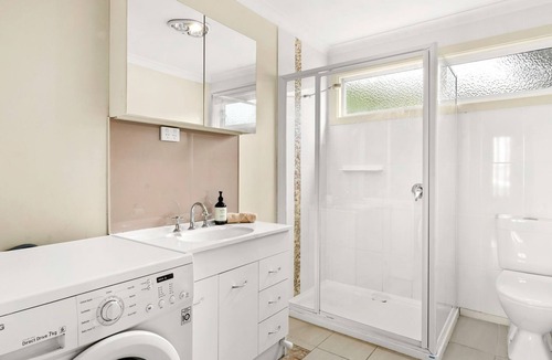 Surf Beach House | Bayview Unit in Surf Beach