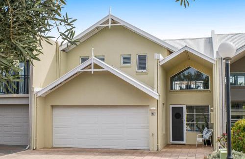 Ledge Point Villa | Beach Break Villa - Villa 24