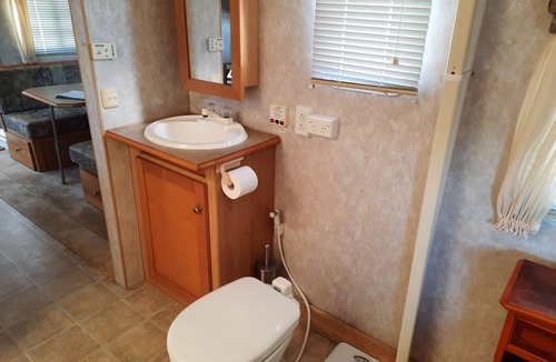 Halls Head House | Beach Caravan - 200m walk to a lovely safe beach.