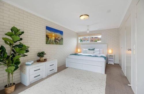 Alexandra Headland Apartment | Beach Haven at Alex Heads