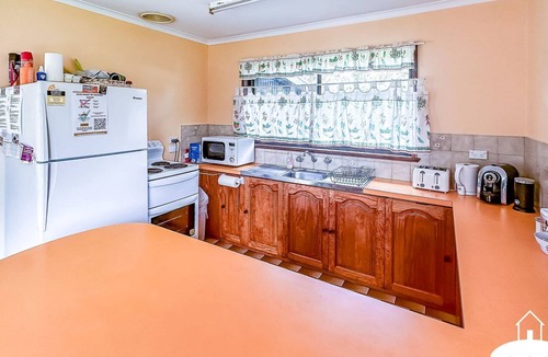 Sandy Point House | Beach Karma Stay 3 Pay 2 Winter Special