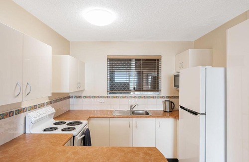 Coolangatta Apartment | Beach Lodge Unit 9