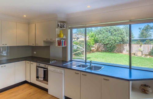 Gerroa House | Beach Retreat Unmatched School Holiday Special Only 450 PER Night