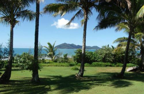 Wongaling Beach Apartment | Beaches Apt 2 Beachfront