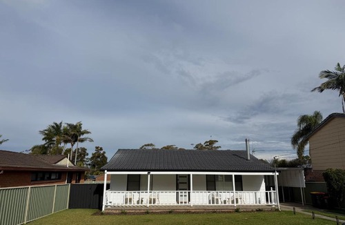 Culburra Beach House | Beaches, Bays & BBQ Days - Your home base in Burradise