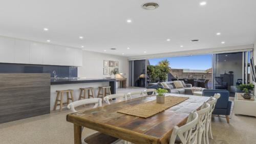 Sapphire Beach House | Beachfront #12 - Direct Beach Access, Pet Friendly, 5Bed 4Bath