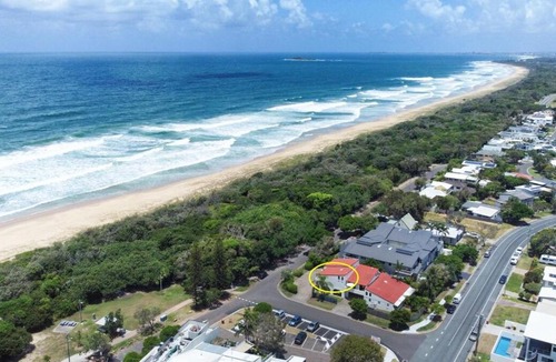 Marcoola Apartment | Beachfront 1BR and Loft Bliss Surf Cafe Escape