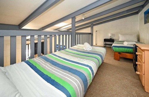 Marcoola Resort | Beachfront 1BR + Loft. Bliss. Surf-Café-Escape