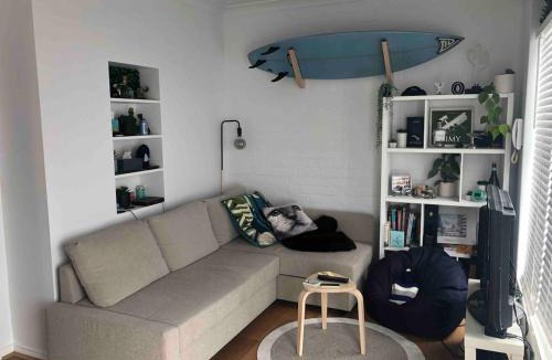 St Kilda West Apartment | Beachfront & access to all St Kilda has to offer