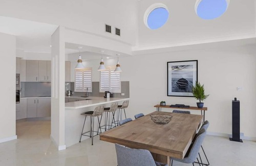 Avoca Beach Apartment | Beachfront Avoca Beach - Soundwaves 2