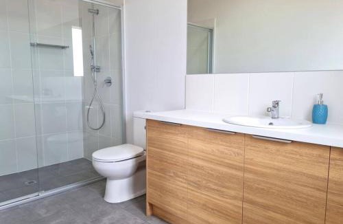 Moonta Bay House | Beachfront Beauty