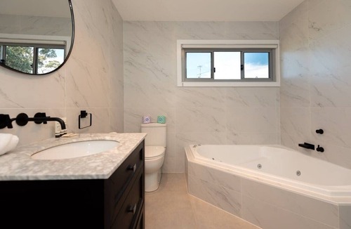 Broulee House | Beachfront Bliss - Broulee