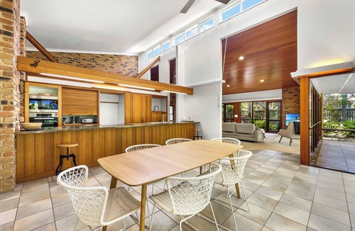Bokarina House | Beachfront Bliss in Bokarina