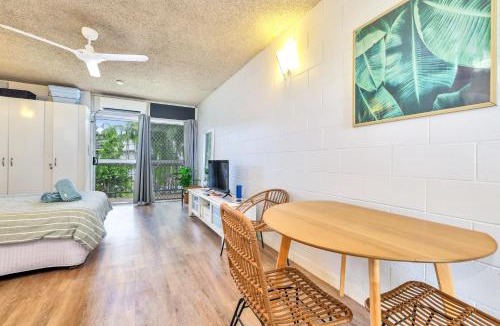 Nightcliff Apartment | Beachfront Bliss Studio Apt on the Foreshore