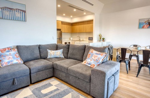 Geographe House | Beachfront Lagoon Retreat - Port Geographe