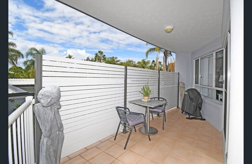 Torquay Apartment | BEACHFRONT LUXURY APARTMENT HERVEY BAY
