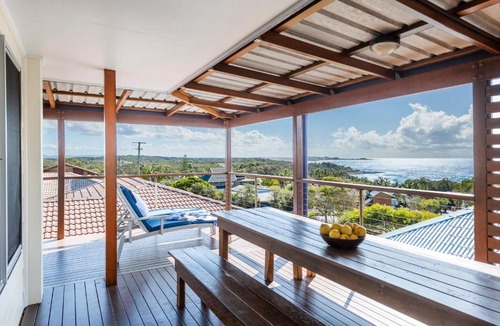 Angourie House | Beachies - Oceanstays