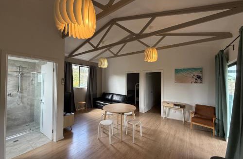 Island Beach Apartment | Beachside Cabin No 2 at Island Beach