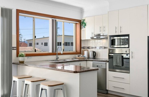 Warilla Apartment | Beachside Nook @ Warilla - Next to Warilla Beach