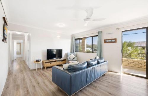 Woorim House | Beachside Unit In The Center Of Town