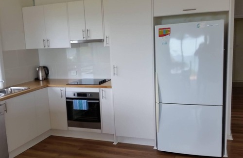 Pambula Beach Apartment | Beachside Units . Unit 3. (2 Bedrooms 1 Bathroom)