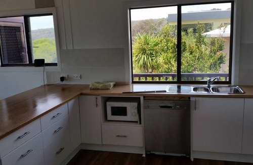 Pambula Beach Apartment | Beachside Units . Unit 3. (2 Bedrooms 1 Bathroom)